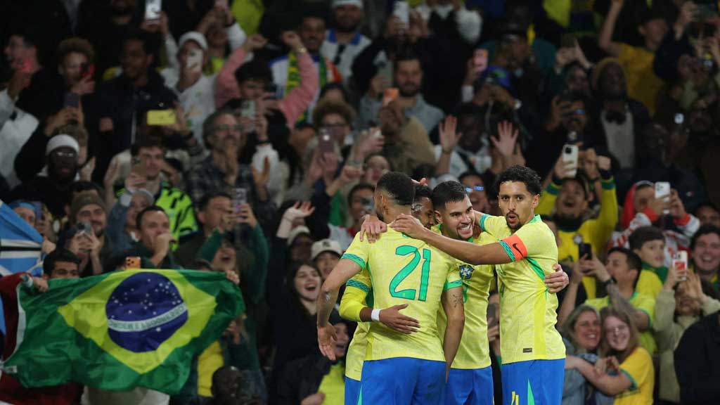 ম্যাচ জয়ের খুশিতে আনচেলত্তির উচ্ছ্বাস