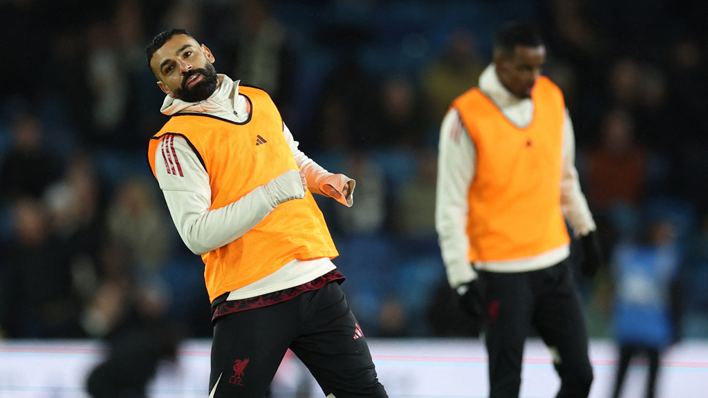 কঠিন ম্যাচে জয়, তিন পয়েন্টে উজ্জ্বল সালাহ