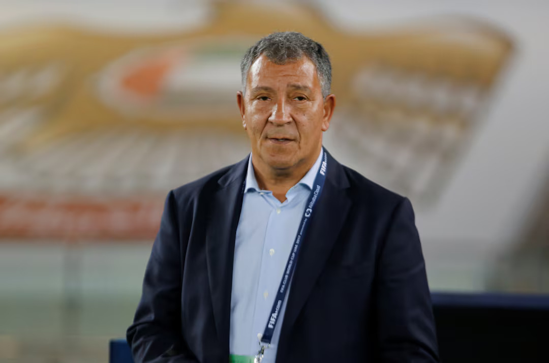 সুরিনাম প্লে-অফের আগে নতুন কোচ নিয়োগ করল