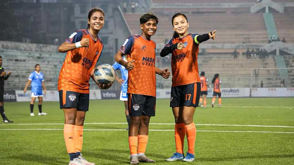 একপেশে জয়ে শামসুন্নাহার জুনিয়রদের গোলবন্যা