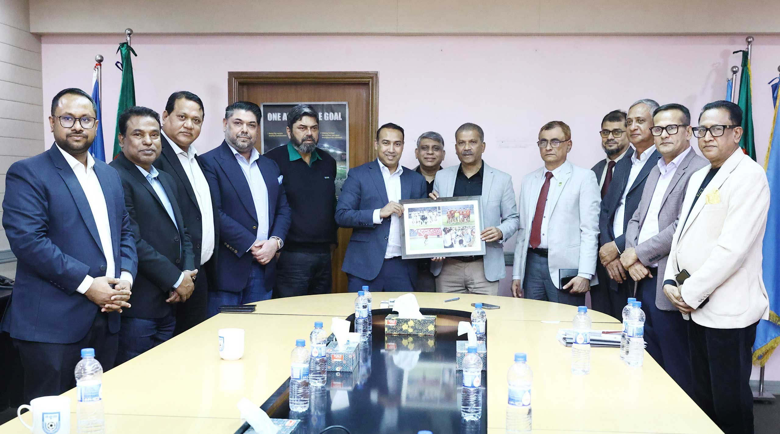 ক্রীড়া উপদেষ্টা জানিয়েছেন বাফুফে পাচ্ছে দুই স্টেডিয়াম