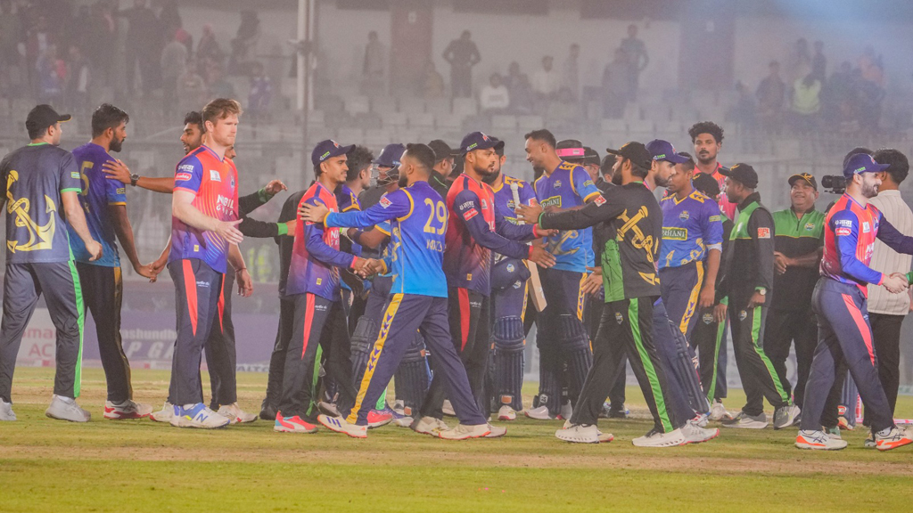 ট্রফি জয়ের লক্ষ্য এঁকেছেন অধিনায়ক শেখ মেহেদি