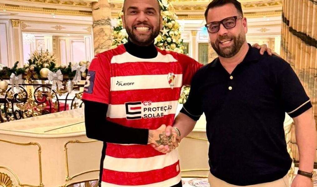 দানি আলভেস এখন নতুন ক্লাবের মালিক