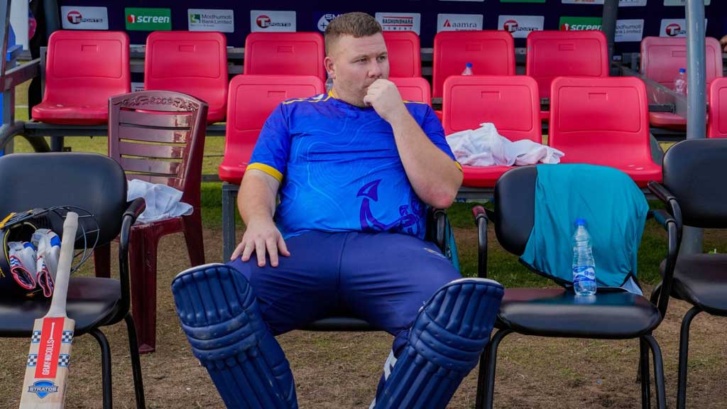 রসিংটনকে হারিয়ে বিপাকে চট্টগ্রাম