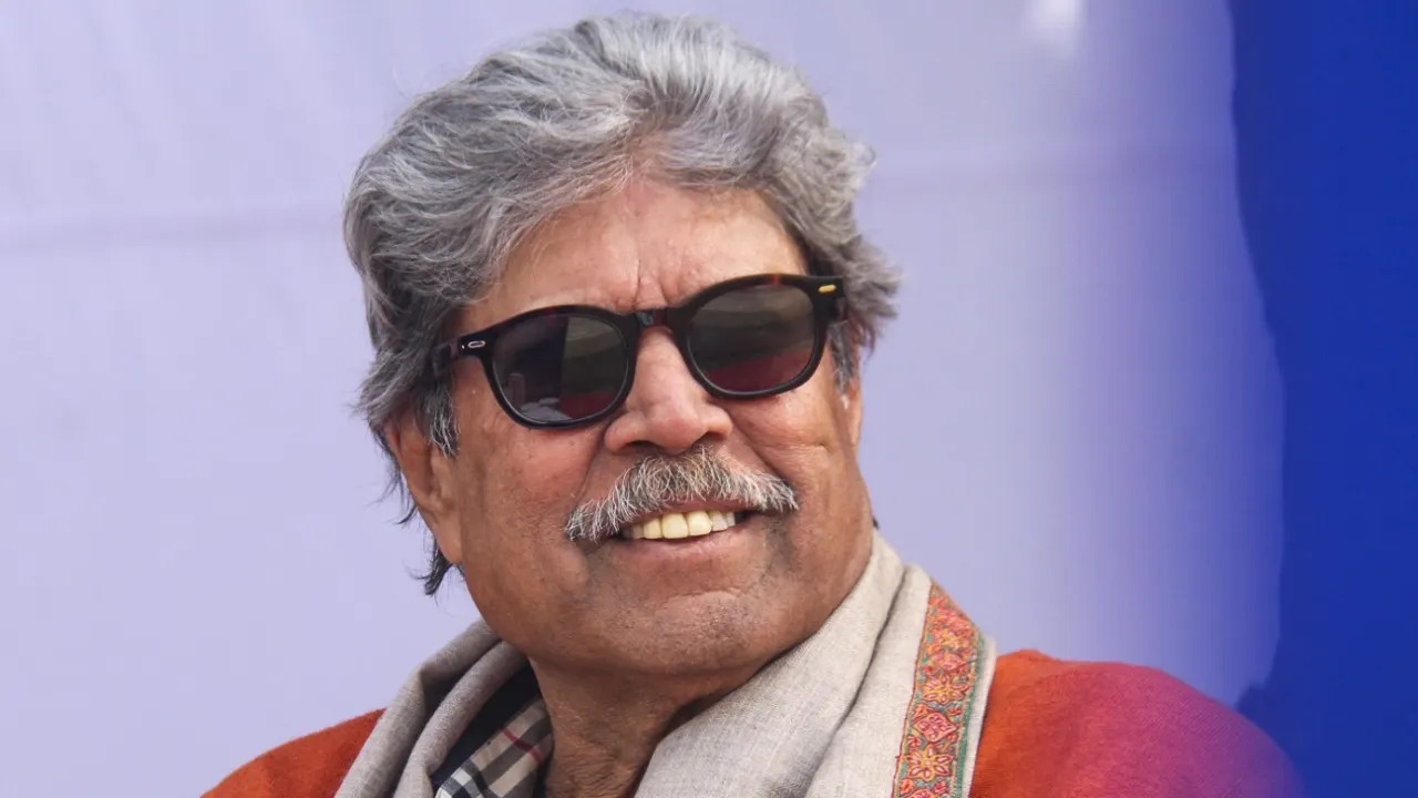 ভারত ম্যাচ বর্জনে ক্ষুব্ধ কাপিল দেব, প্রজন্মকে বিপদের মুখে দেখালেন