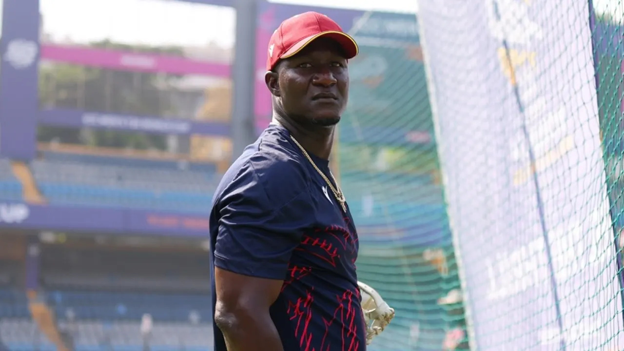 চার্টার্ড ফ্লাইটে ভারত ছাড়ছে ইংল্যান্ড উইন্ডিজ ও প্রোটিয়ারা