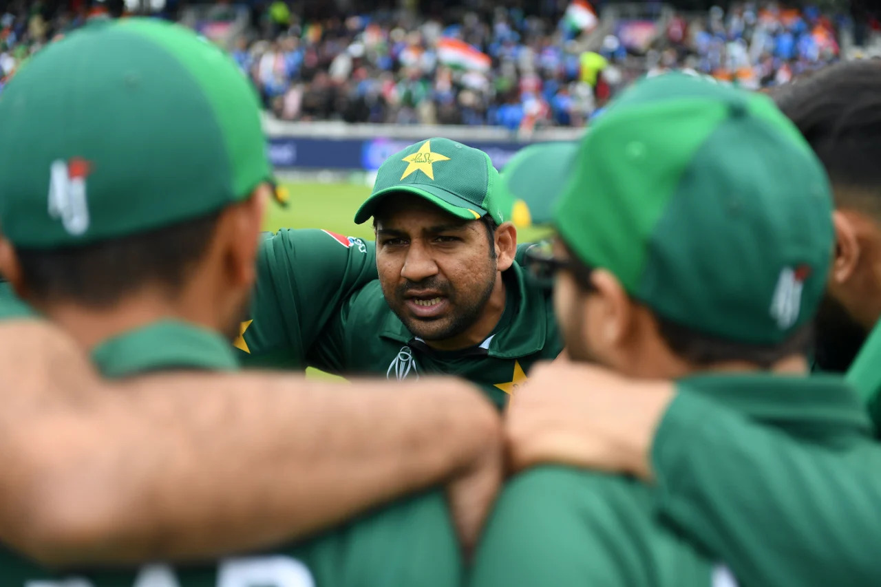 চ্যাম্পিয়ন্স ট্রফি জয়ী সরফরাজের আন্তর্জাতিক ক্রিকেটকে বিদায়