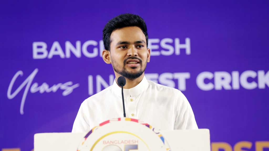 তদন্ত কমিটির ডাকে সাড়া না দেওয়ার ব্যাখ্যা দিলেন আসিফ মাহমুদ