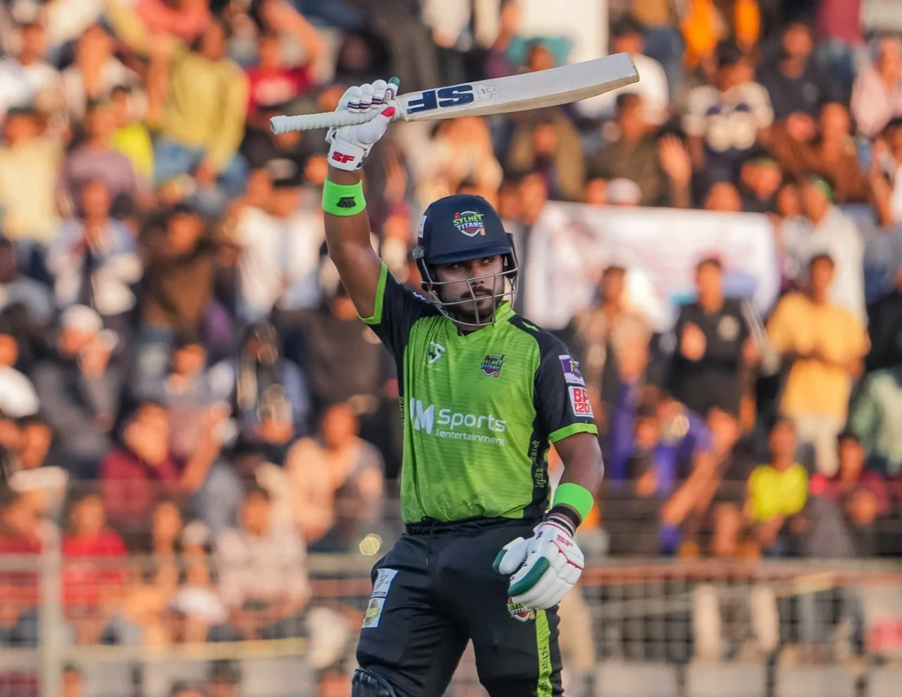 পিএসএলের হতাশা কাটিয়ে জাতীয় দলের ফেরার লড়াইয়ে পারভেজ ইমন