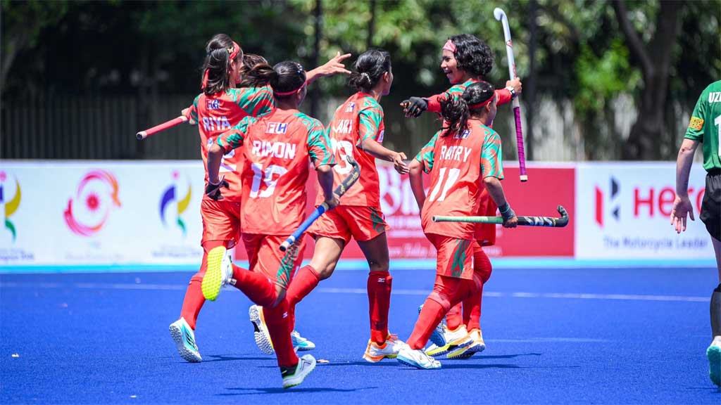 বাছাইপর্বে অপরাজিত চ্যাম্পিয়ন হয়ে হকি কন্যাদের বাজিমাত