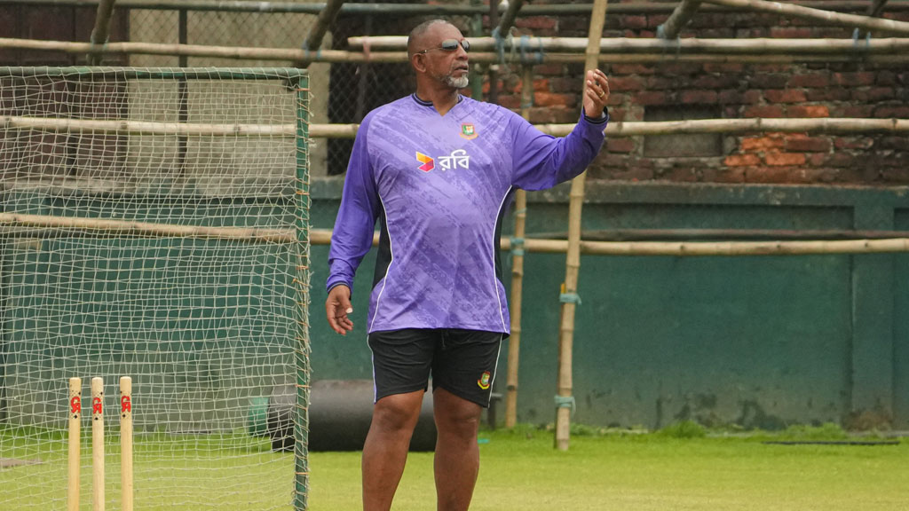 শুক্রবার শুরু ওয়ানডে লড়াই আর সিমন্সের ভাবনায় শুধুই জয়