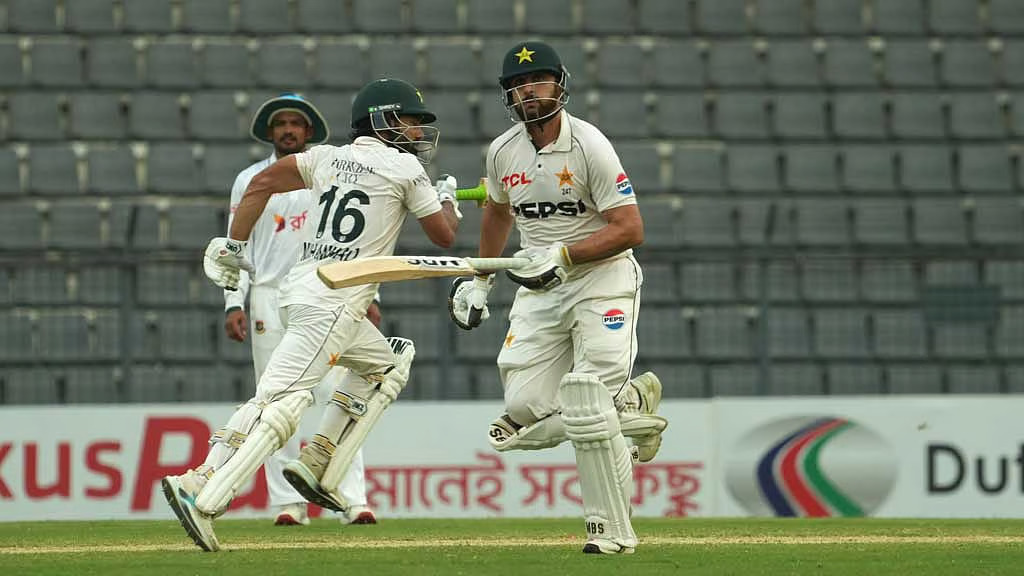 সিলেট টেস্টে আচরণবিধি ভেঙে আইসিসির শাস্তির মুখে সালমান